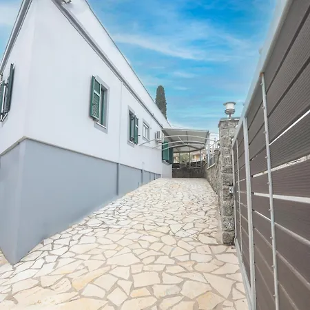 Casa Di Cateri בית נופש